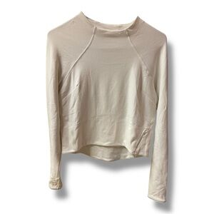 Women's Lululemon Size 8 Long Sleeve Top